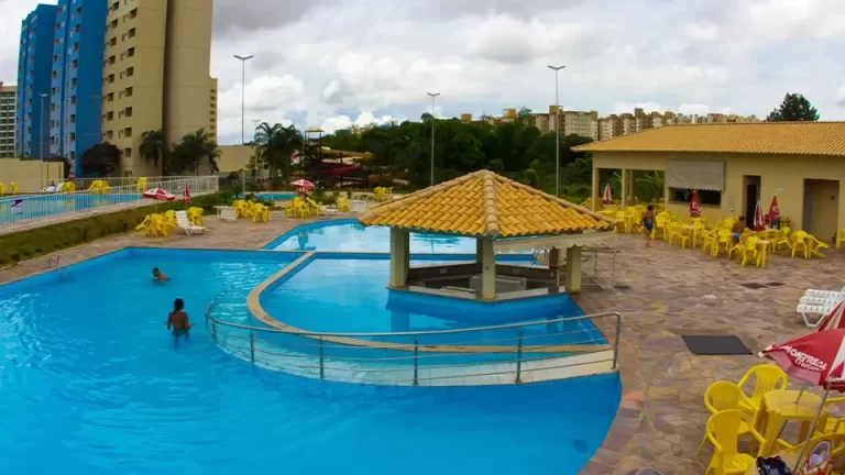 Golden Dolphin Express - Imagem 2